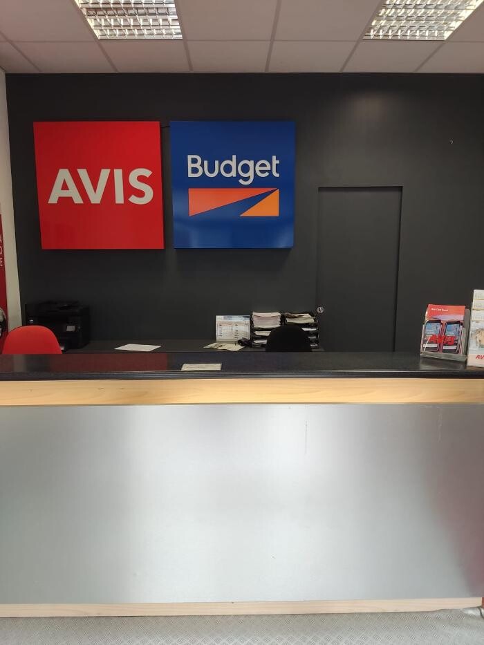 Images Avis Autonoleggio - Chiusi