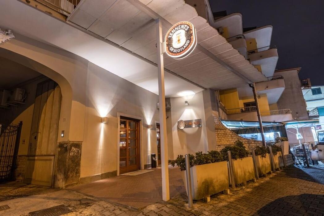 Images Cabalho Pub