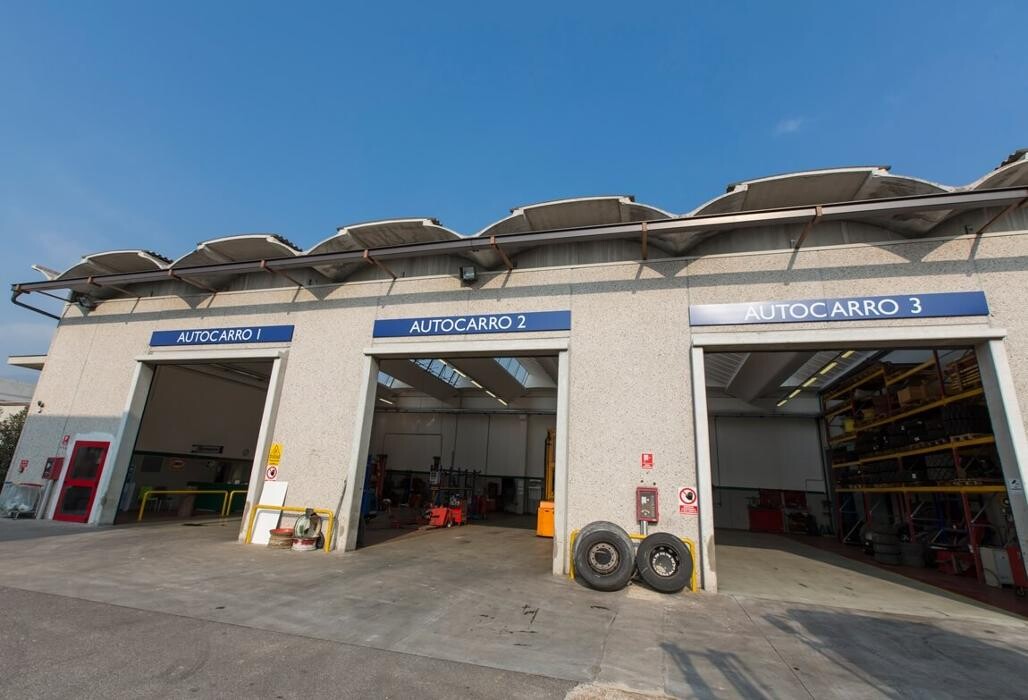 Images Euromaster Pedrazzi Pneumatici