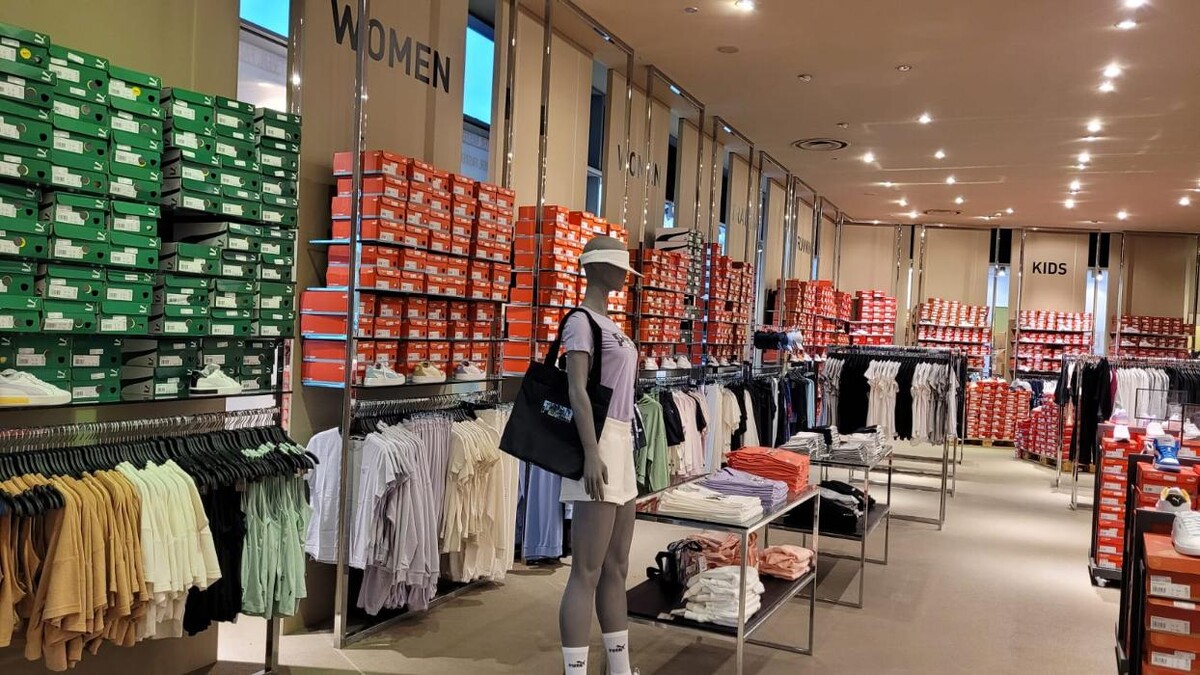 Images PUMA Outlet Mondovicino