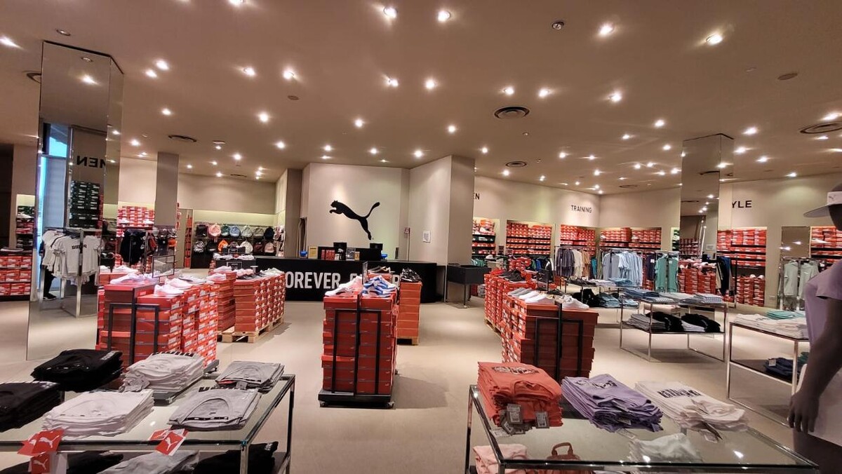 Images PUMA Outlet Mondovicino