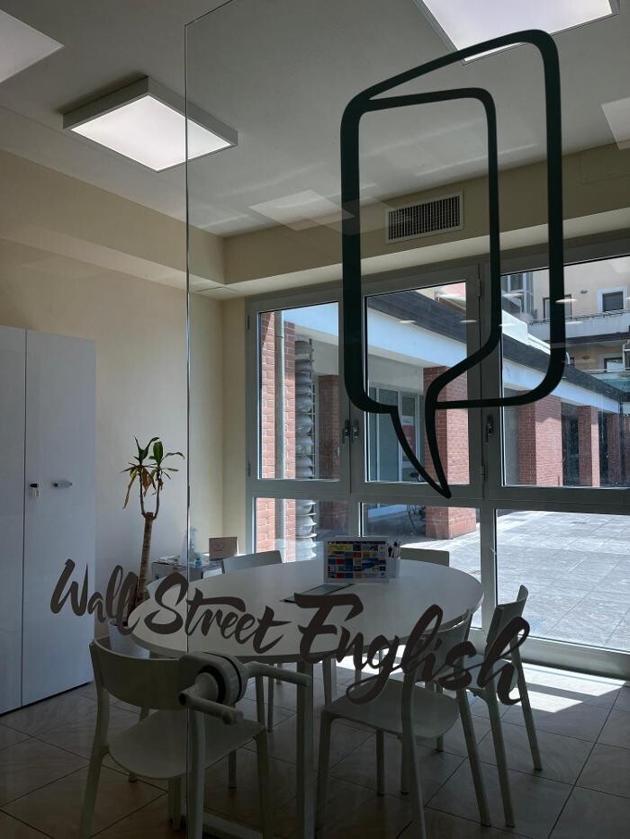 Images Wall Street English Pontedera
