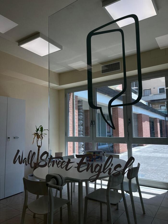 Images Wall Street English Pontedera
