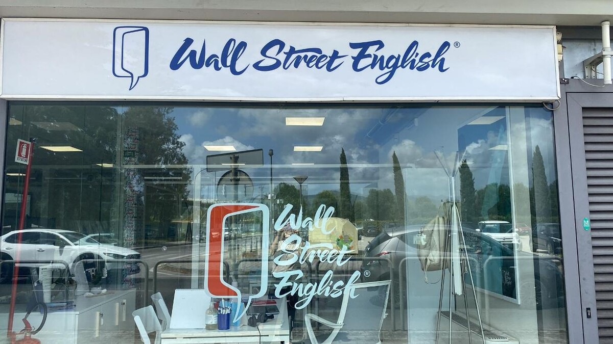 Images Wall Street English Lucca