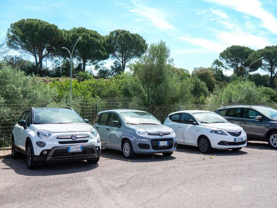 Images AF Motors Rent