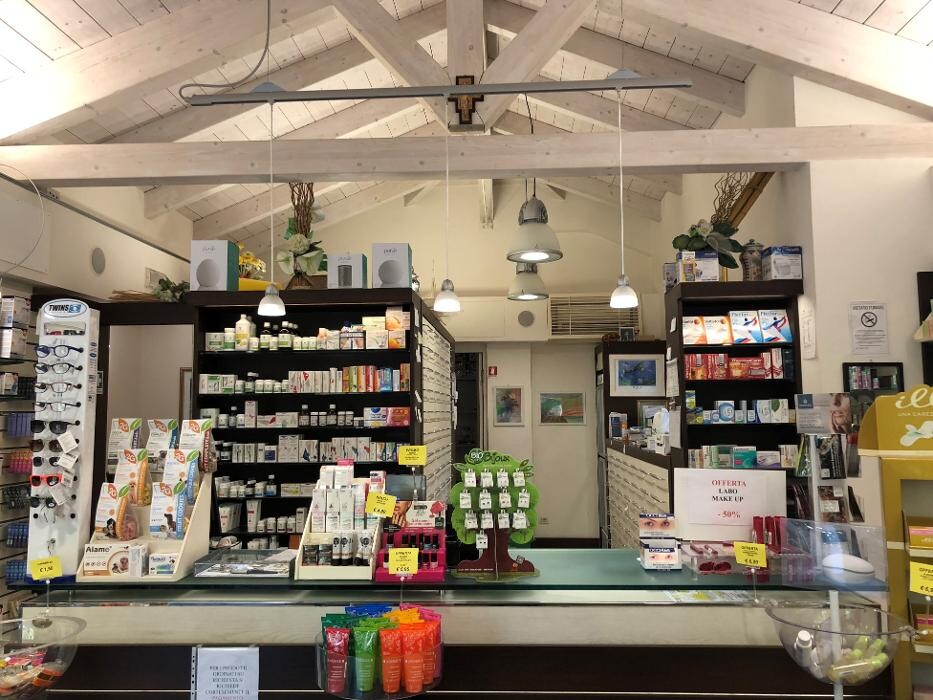 Images Farmacia del Paese - Succursale Estiva
