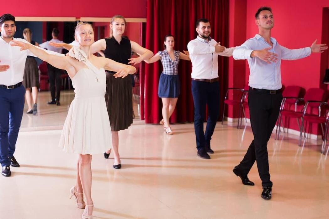 Images Scuola di ballo Arthur Murray Firenze