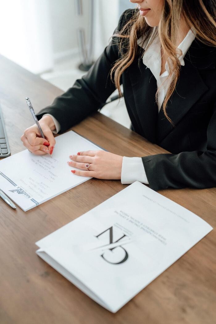 Images Gruppo Nardella - Comunicazione aziendale - Sviluppo Web - Social Media