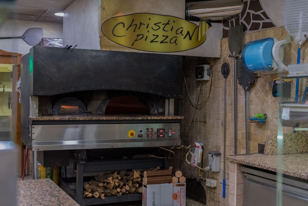 Images Christian Pizza Sassari