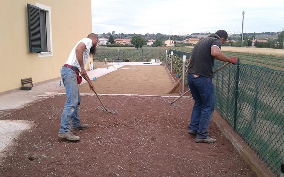 Images A.S.E.C. Servizi - Impresa di pulizie e giardinaggio
