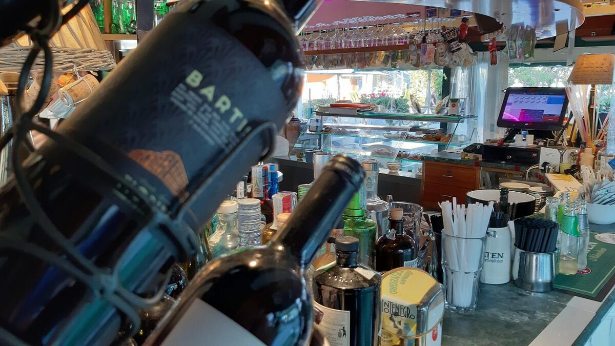 Images Golden Beach Bar