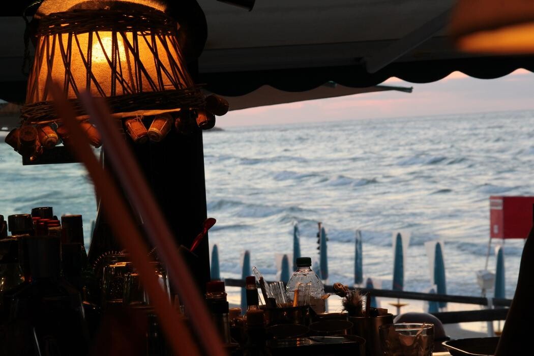 Images Golden Beach Bar