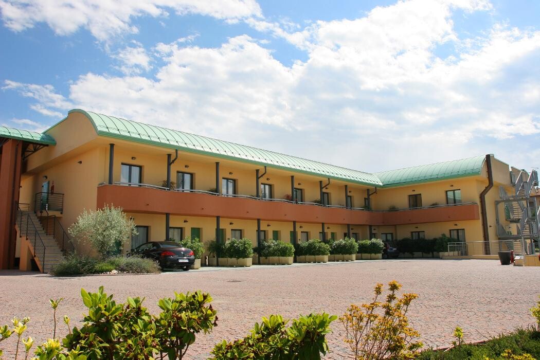 Images Luna Hotel Motel Lago Maggiore