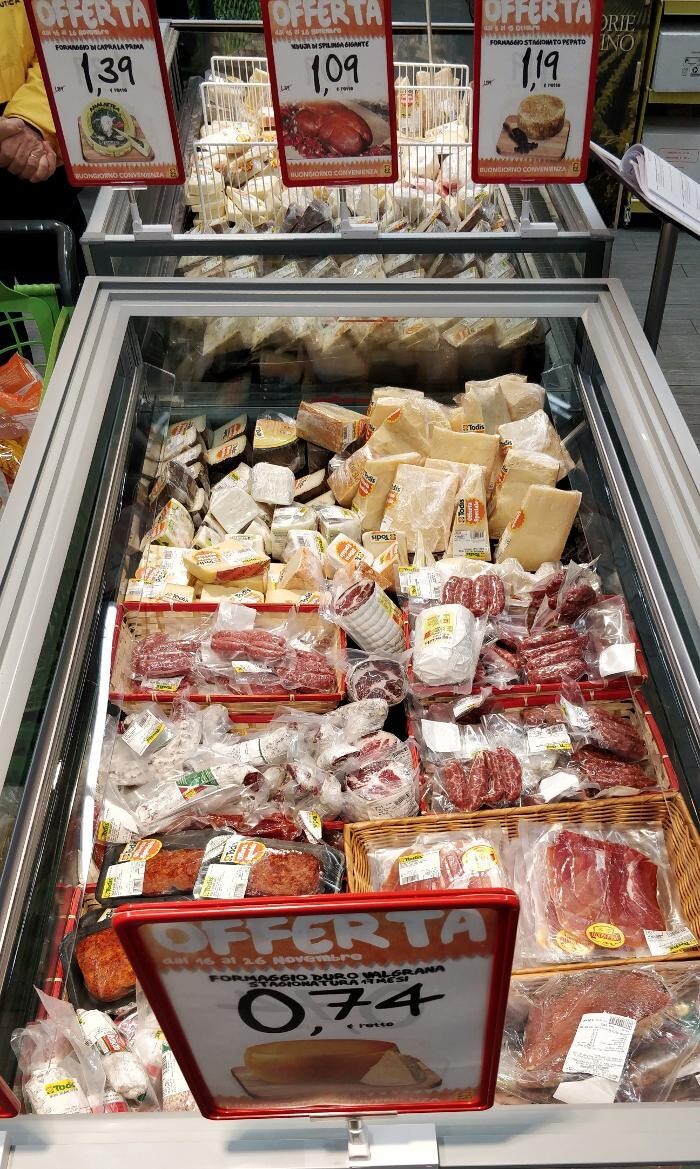 Images Todis - Supermercato (Roma - V.le Lina Cavalieri)