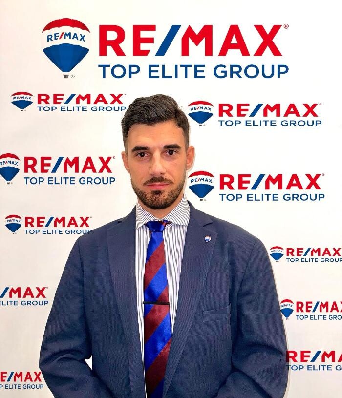 Images RE/MAX Top Elite
