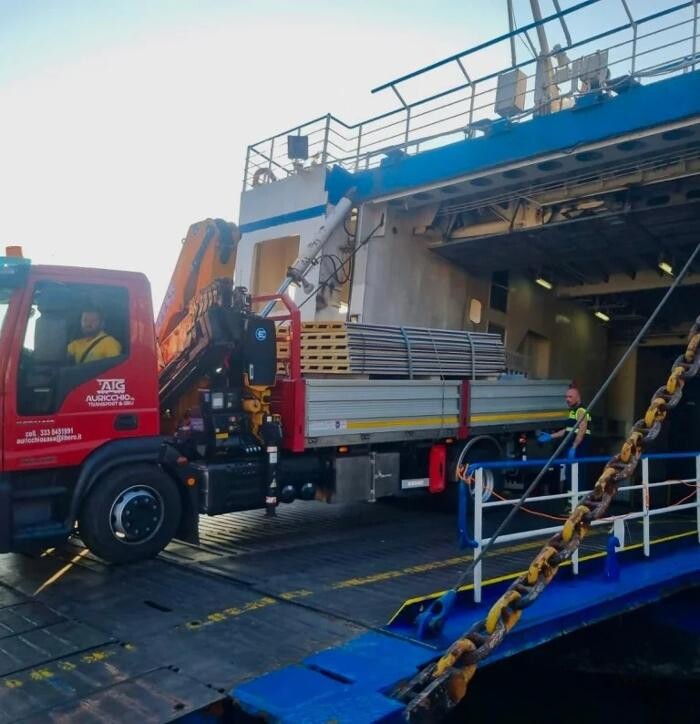 Images ATG Auricchio Transport & Gru srl