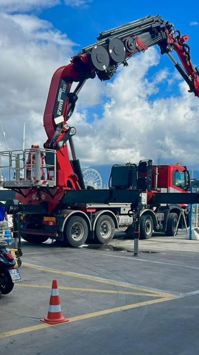 Images ATG Auricchio Transport & Gru srl