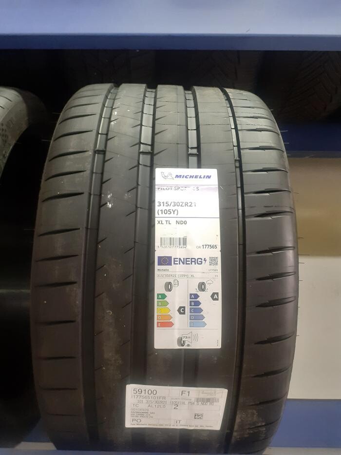 Images RACINGOMME SAS - Mastro Michelin