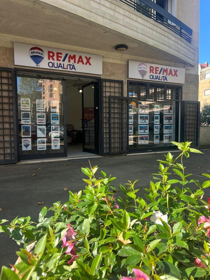 Images RE/MAX Qualità