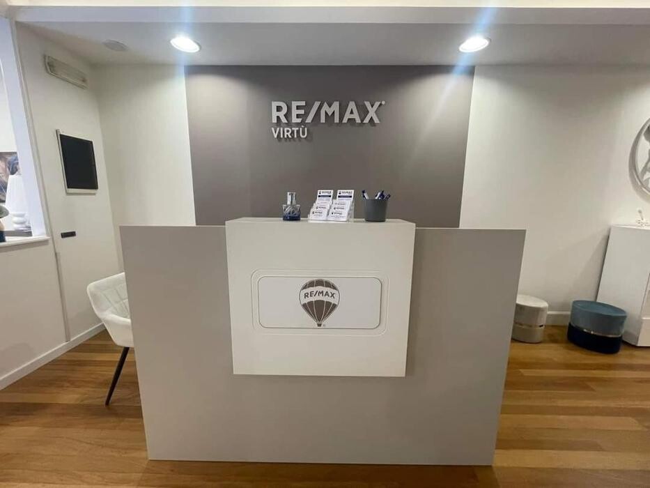 Images RE/MAX Virtù