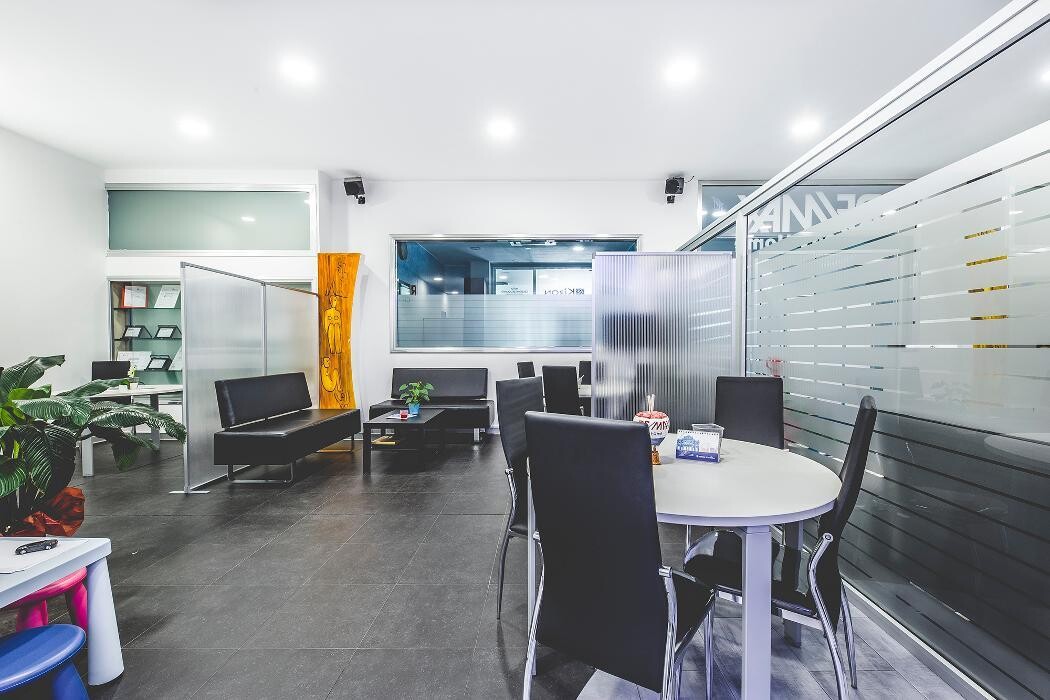 Images RE/MAX City Home