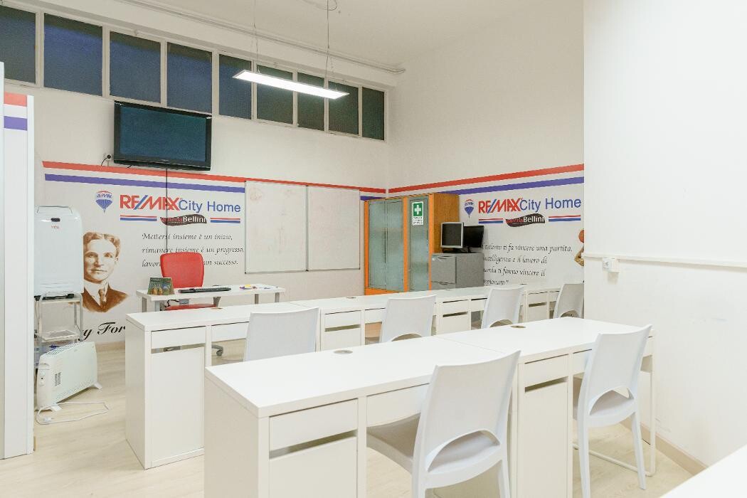 Images RE/MAX City Home