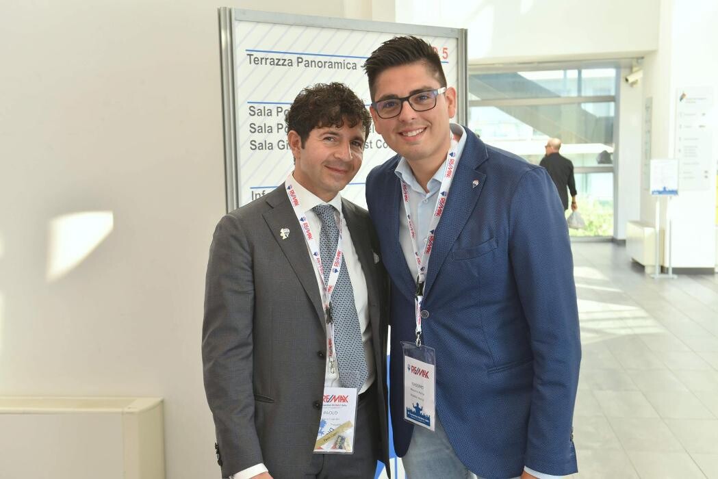 Images RE/MAX Corallo