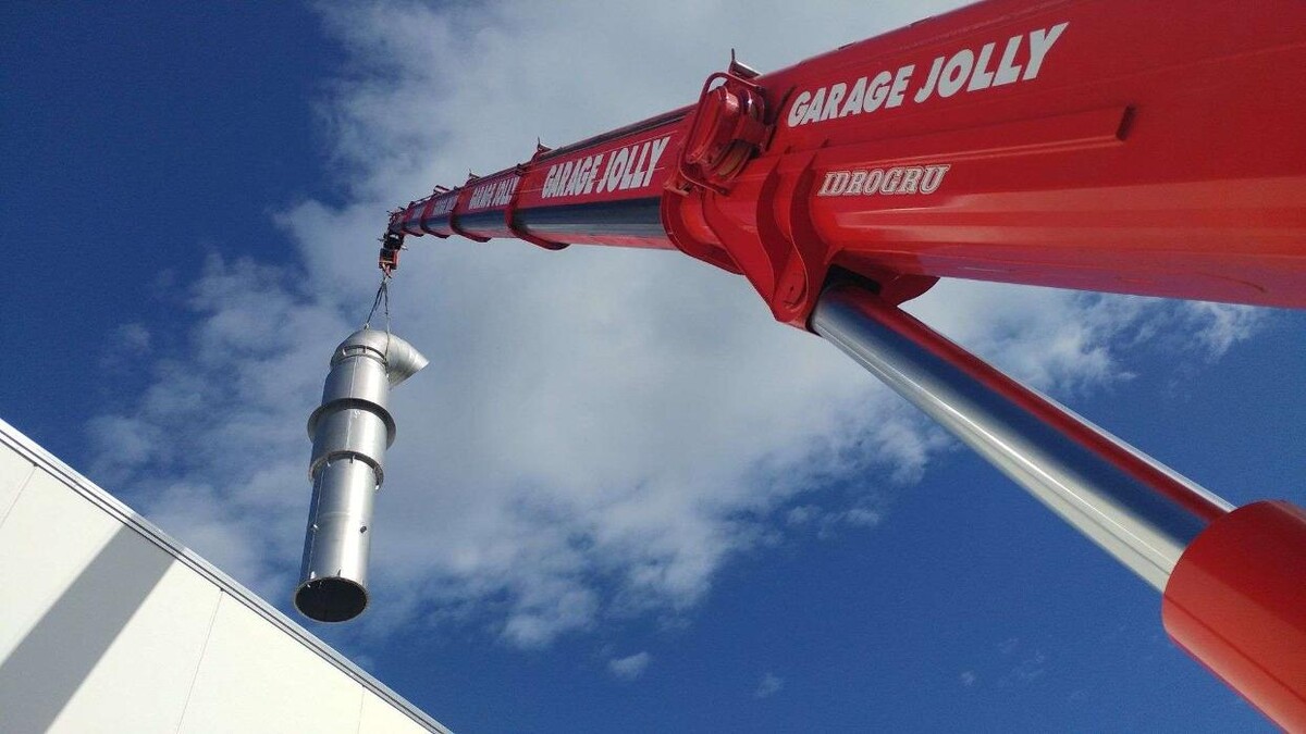 Images Garage Jolly - Noleggio autogru e piattaforme aeree