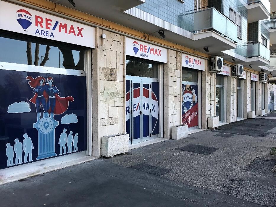 Images RE/MAX Area