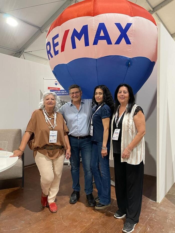 Images RE/MAX Ideale 2
