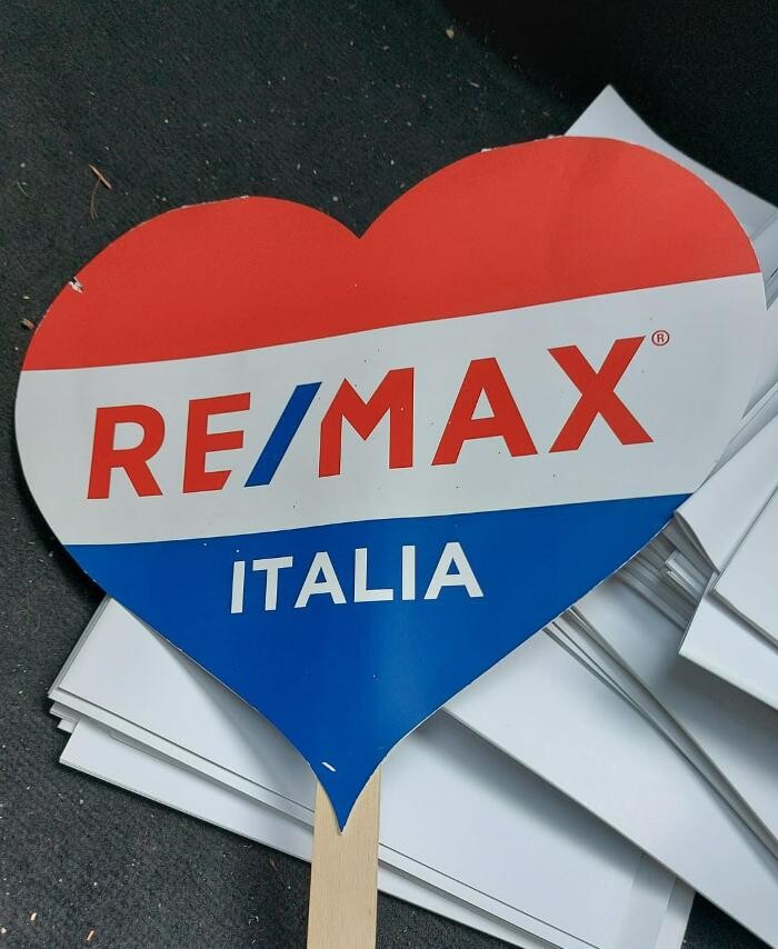 Images RE/MAX Ideale 2
