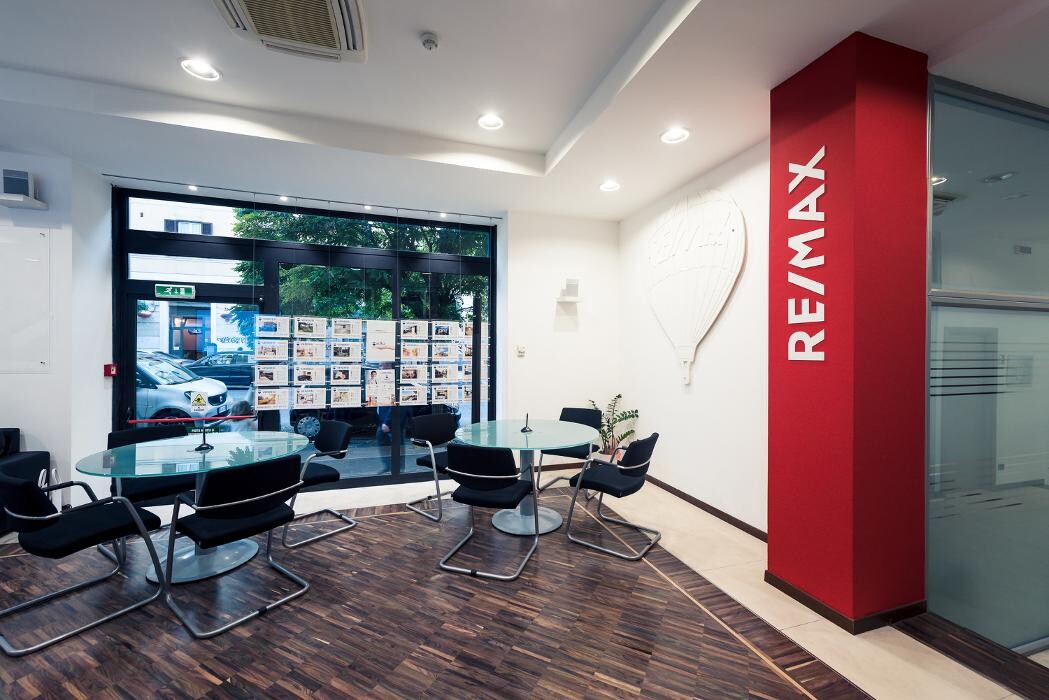 Images RE/MAX Maison