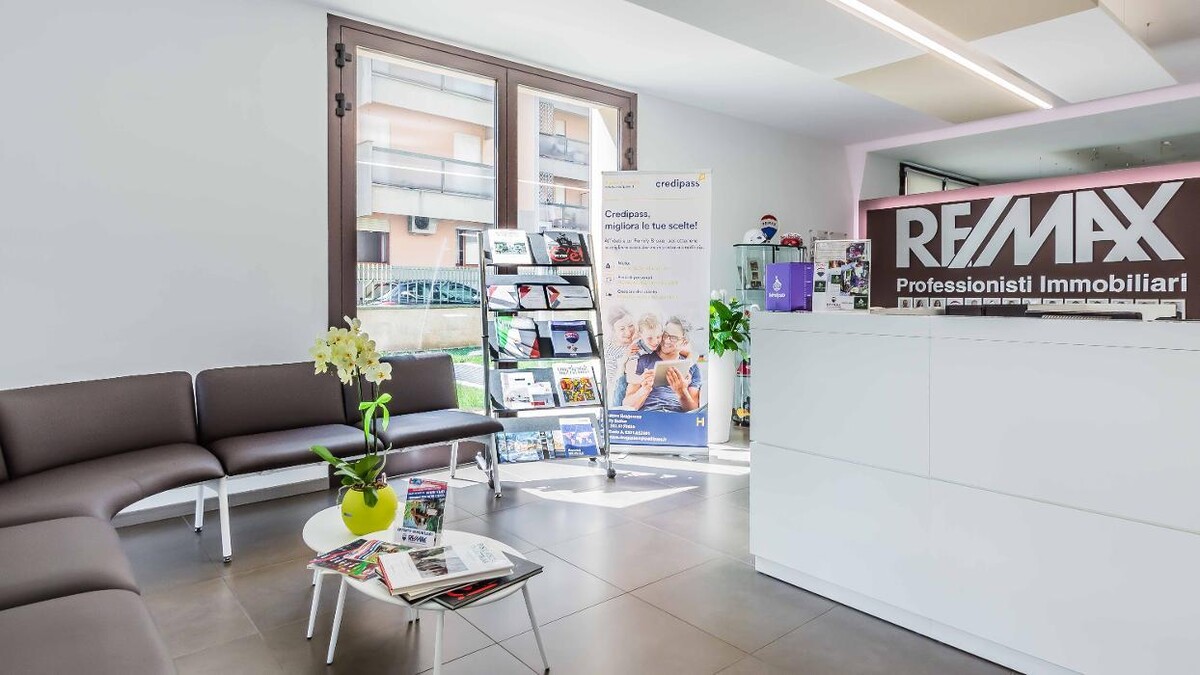Images RE/MAX Professionisti Immobiliari Associati