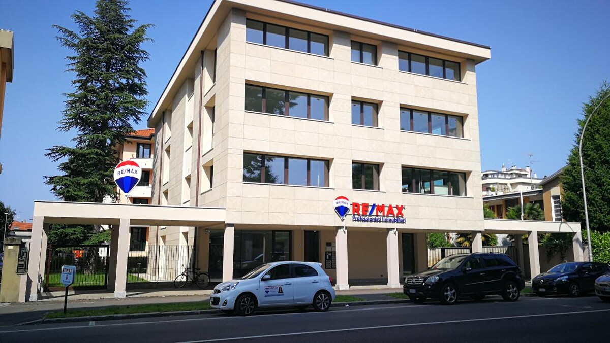 Images RE/MAX Professionisti Immobiliari Associati