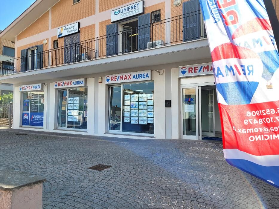 Images RE/MAX Aurea