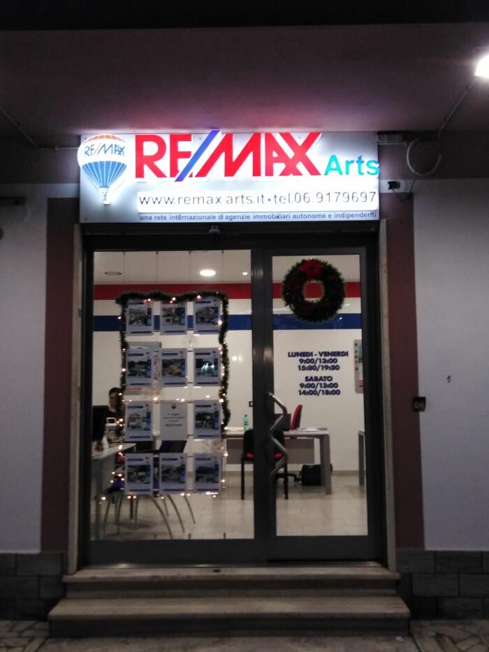 Images RE/MAX Arts