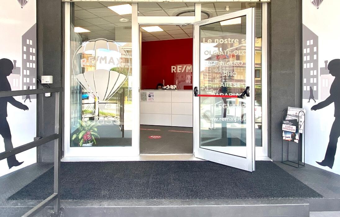 Images RE/MAX Class 5