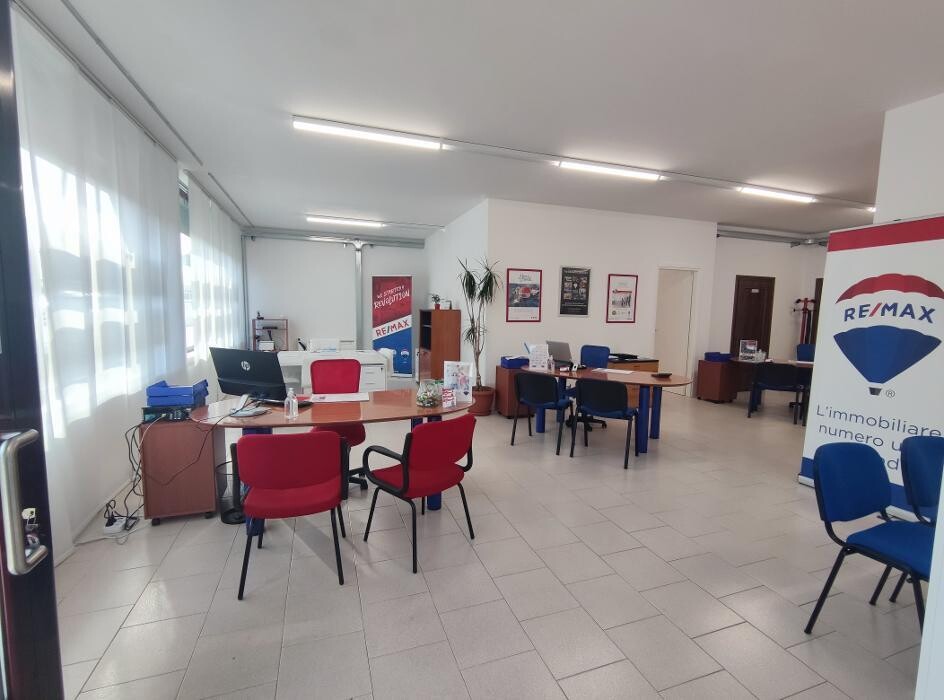 Images RE/MAX Casamia 2
