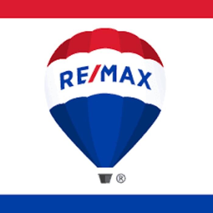 Images RE/MAX Casamia