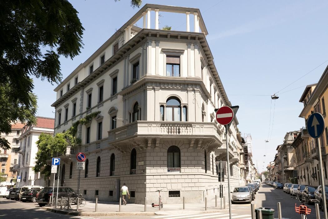 Images RE/MAX Associati Real Estate