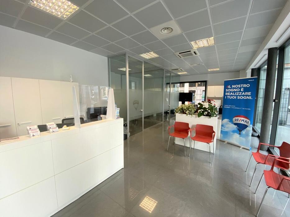 Images RE/MAX Centro Professionisti Immobiliari