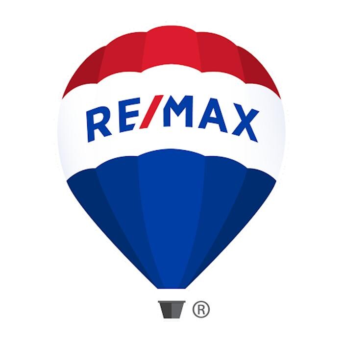RE/MAX Class 6 Logo