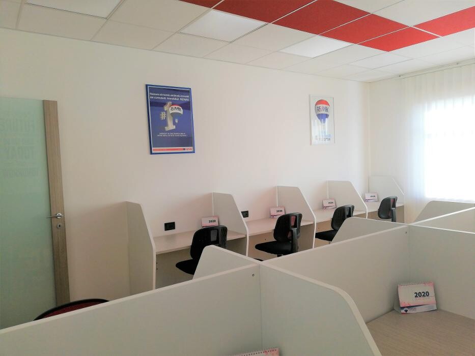 Images RE/MAX Casa Service