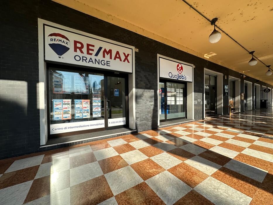 Images RE/MAX Orange 2