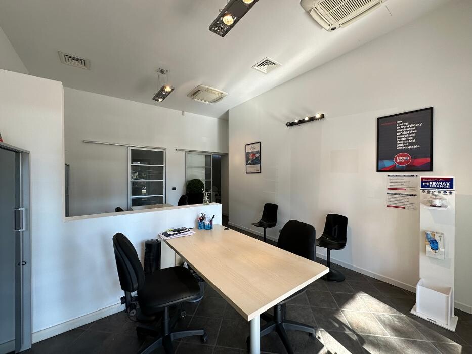 Images RE/MAX Orange 2