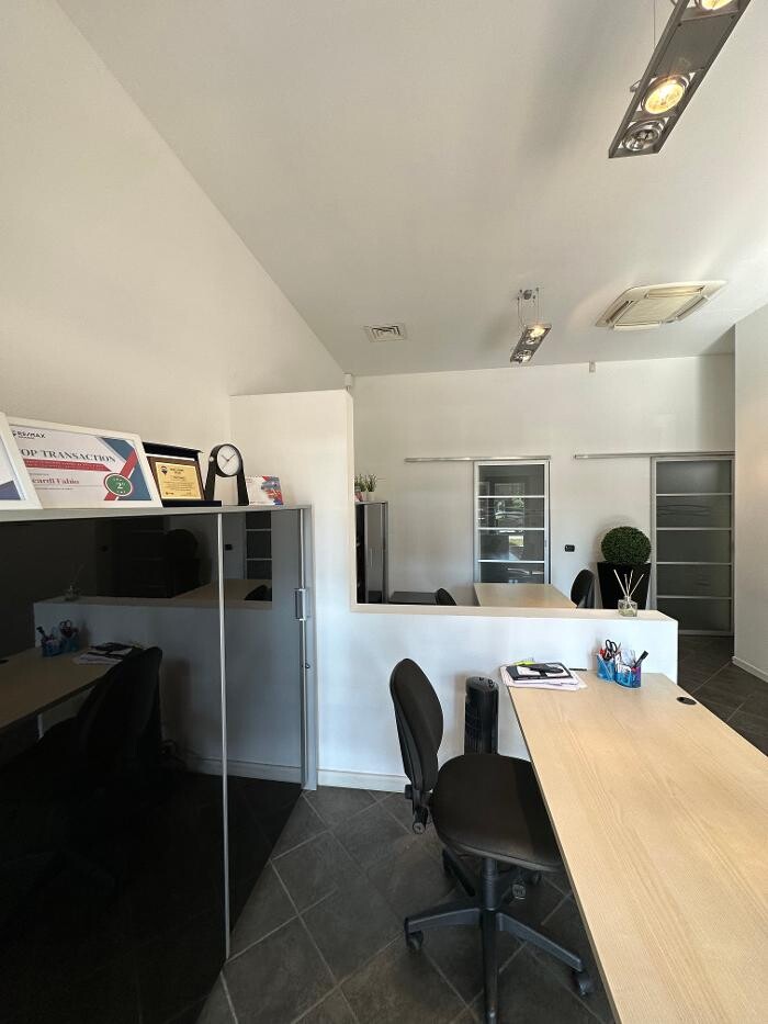 Images RE/MAX Orange 2
