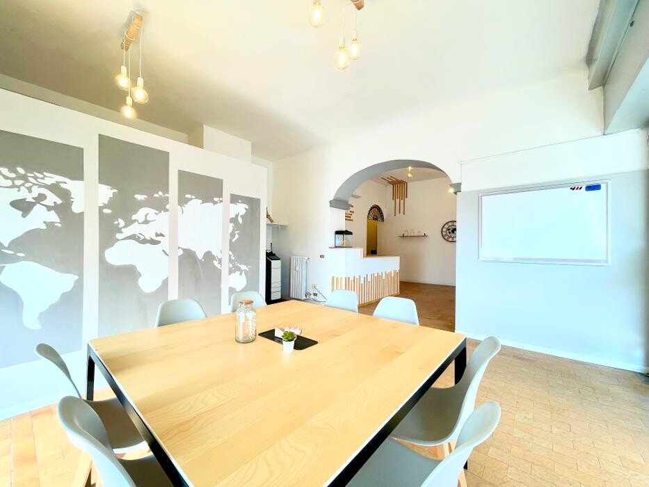 Images RE/MAX Life