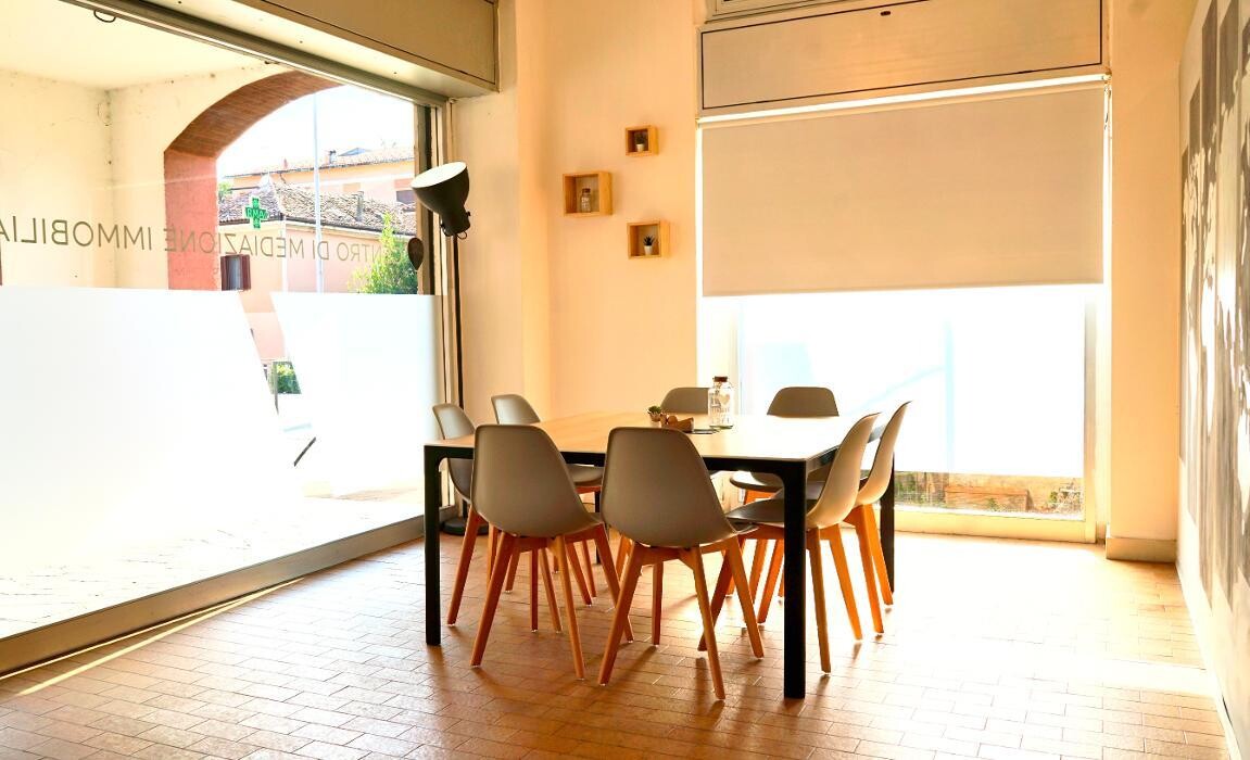 Images RE/MAX Life