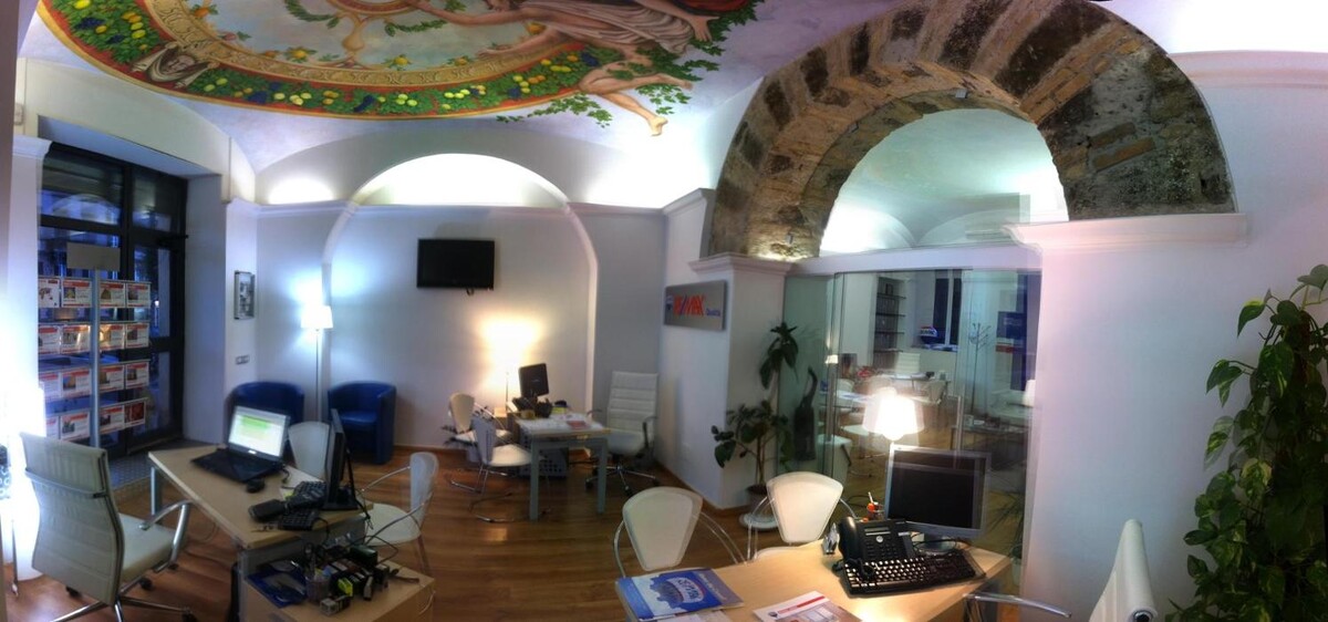 Images RE/MAX Qualità 2
