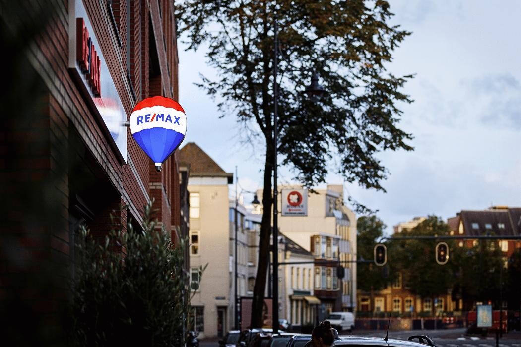 Images RE/MAX Elite